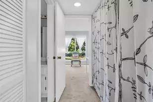 617 Windrush Bay Dr, Tarpon Springs, FL 34689 - Photo 18