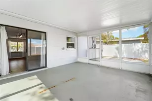 215 36th St SE, Largo, FL 33771 - Photo 14