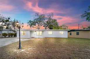 215 36th St SE, Largo, FL 33771 - Photo 1