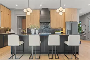 807 W Park Ave, Tampa, FL 33602 - Photo 16