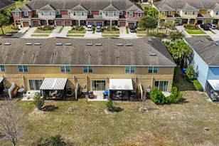 7060 Towne Lake Rd, Riverview, FL 33578 - Photo 8