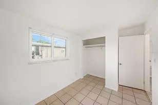 5801 Emerson Ave S, Saint Petersburg, FL 33707 - Photo 16