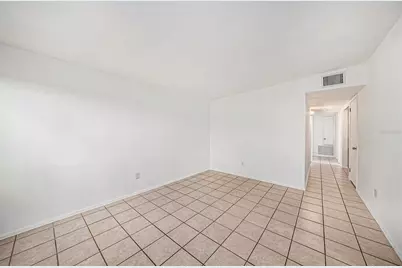 5801 Emerson Ave S, Saint Petersburg, FL 33707 - Photo 4