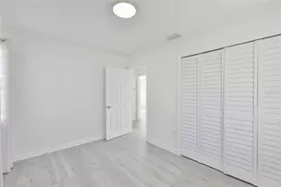 700 Glenwood Ave S, Clearwater, FL 33756 - Photo 8