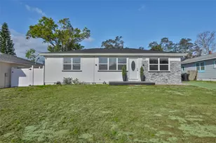700 Glenwood Ave S, Clearwater, FL 33756 - Photo 1