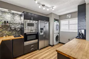 800 Cove Cay Dr, Clearwater, FL 33760 - Photo 10