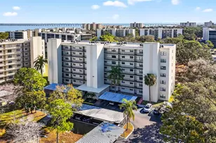 800 Cove Cay Dr, Clearwater, FL 33760 - Photo 40