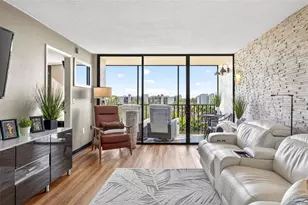 800 Cove Cay Dr, Clearwater, FL 33760 - Photo 20