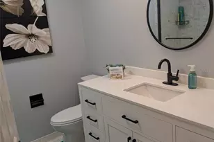 700 Starkey Rd, Largo, FL 33771 - Photo 20