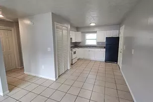 10405 N Jasmine Ave, Tampa, FL 33612 - Photo 18