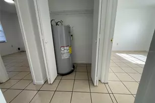 10405 N Jasmine Ave, Tampa, FL 33612 - Photo 16