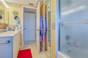 5200 Brittany Dr S, Saint Petersburg, FL 33715 - Photo 32