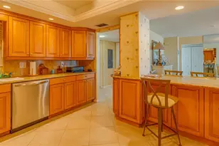 5200 Brittany Dr S, Saint Petersburg, FL 33715 - Photo 20