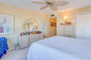 5200 Brittany Dr S, Saint Petersburg, FL 33715 - Photo 28