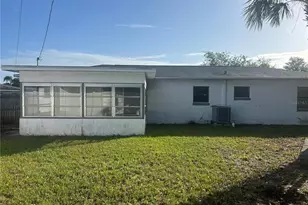 1200 63rd Ave N, Saint Petersburg, FL 33702 - Photo 16