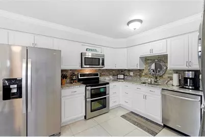 4911 Coquina Key Drive SE #C, Saint Petersburg, FL 33705 - Photo 14