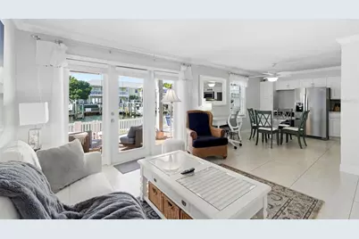 4911 Coquina Key Drive SE #C, Saint Petersburg, FL 33705 - Photo 6