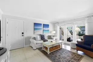 4911 Coquina Key Dr SE, Saint Petersburg, FL 33705 - Photo 4