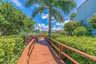 557 Pinellas Bayway, Tierra Verde, FL 33715 - Photo 12