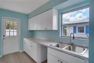 216 Fair Winds Dr, Nokomis, FL 34275 - Photo 10