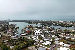 216 Fair Winds Dr, Nokomis, FL 34275 - Photo 30