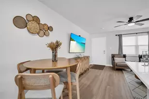 9715 Harrell Ave, Treasure Island, FL 33706 - Photo 12