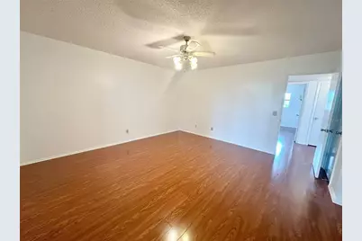 2400 Columbia Drive #18, Clearwater, FL 33763 - Photo 10