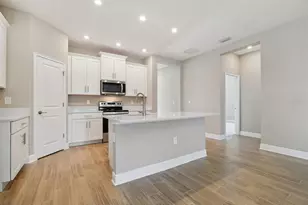 5010 22nd St N, Saint Petersburg, FL 33714 - Photo 12