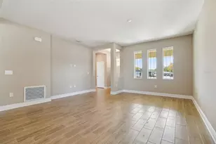 5010 22nd St N, Saint Petersburg, FL 33714 - Photo 6
