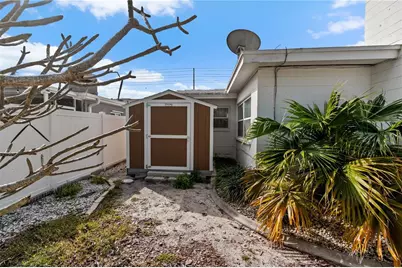 13565 86th Avenue, Seminole, FL 33776 - Photo 10