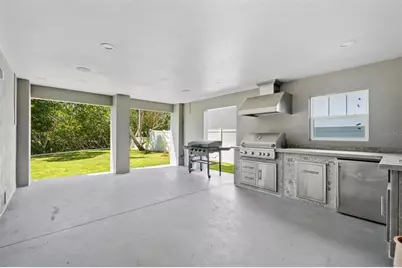 1811 Bayou Grande Boulevard NE, Saint Petersburg, FL 33703 - Photo 12