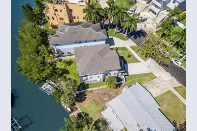 1811 Bayou Grande Boulevard NE, Saint Petersburg, FL 33703 - Photo 80