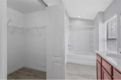 16505 Kingletridge Avenue, Lithia, FL 33547 - Photo 24