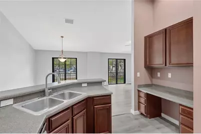 16505 Kingletridge Avenue, Lithia, FL 33547 - Photo 10
