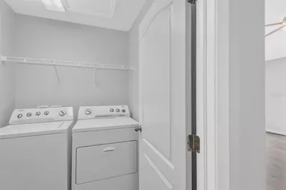 16505 Kingletridge Avenue, Lithia, FL 33547 - Photo 26