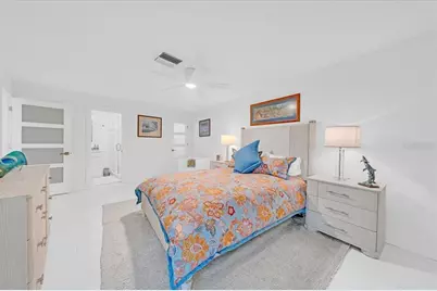 685 Boca Ciega Point Boulevard S, Saint Petersburg, FL 33708 - Photo 16