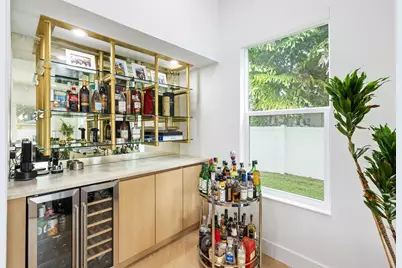 910 W West Street, Tampa, FL 33602 - Photo 18