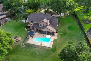 1710 Newberger Rd, Lutz, FL 33549 - Photo 2