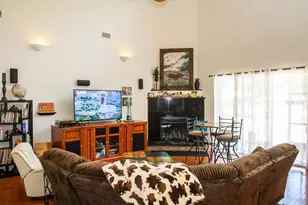 1710 Newberger Rd, Lutz, FL 33549 - Photo 10