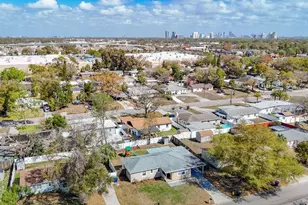 3907 W Rogers Ave, Tampa, FL 33611 - Photo 32