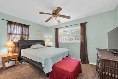 1700 74th Avenue N, Saint Petersburg, FL 33702 - Photo 12