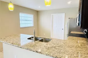 11932 125th St, Largo, FL 33774 - Photo 4