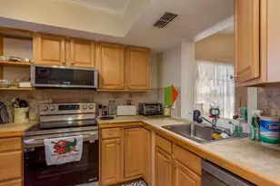 2250 Druid Road E, Clearwater, FL 33764 - Photo 12