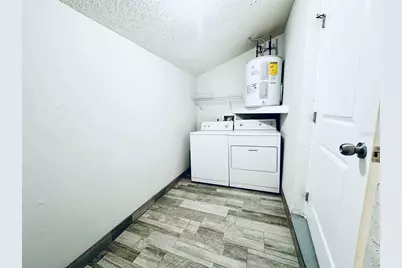 11932 125th Street #B, Largo, FL 33774 - Photo 12