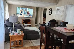 7901 40th Ave N, Saint Petersburg, FL 33709 - Photo 10