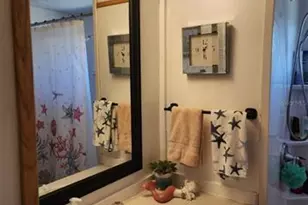 7901 40th Ave N, Saint Petersburg, FL 33709 - Photo 18