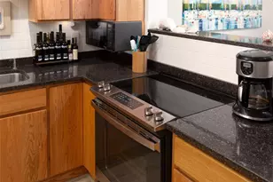 9525 Blind Pass Rd, Saint Pete Beach, FL 33706 - Photo 20