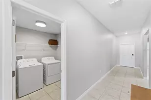 10387 Scarlet Skimmer Dr, Riverview, FL 33578 - Photo 18