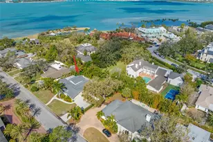 8 Ambleside Dr, Belleair, FL 33756 - Photo 50