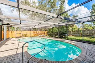2830 Valencia Ln W, Palm Harbor, FL 34684 - Photo 28